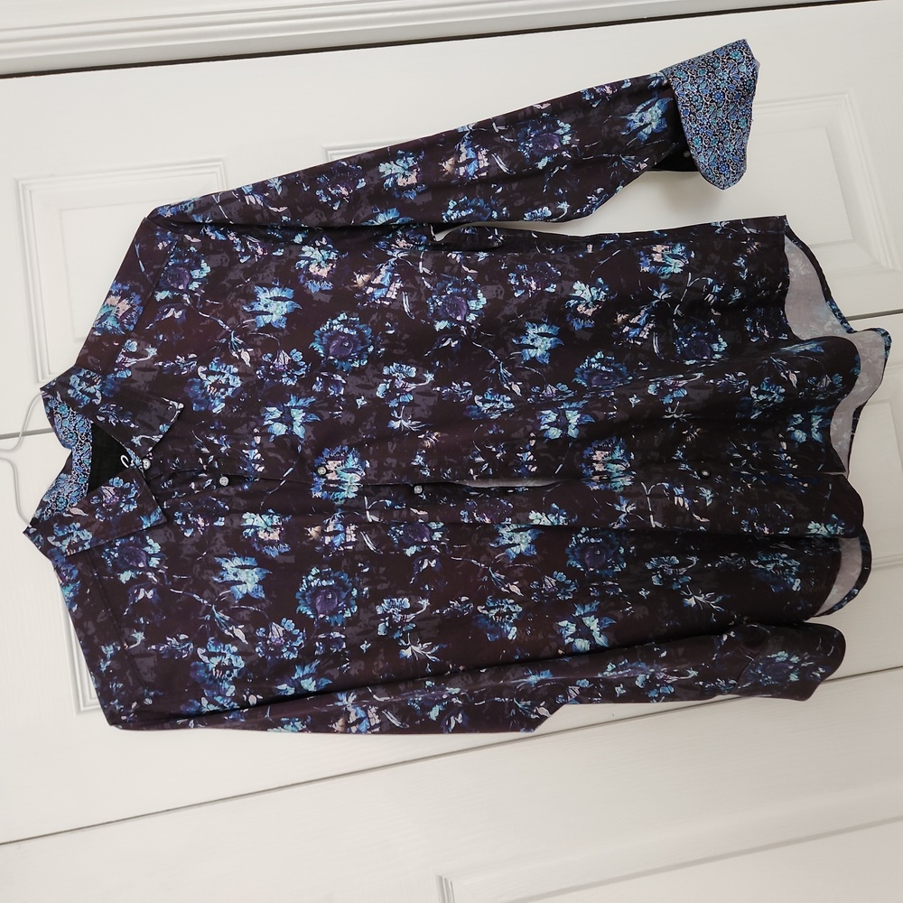 Robert Graham Black Dress shirt with flip-up cuff - XL ***free shipping***